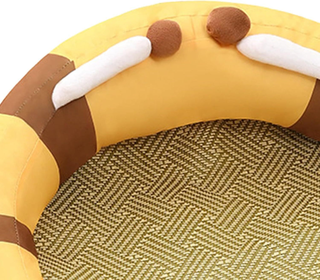 Cozy Honey Cat Bed 🐱🍯

Soft, stylish, and comfy — this honey-themed cat bed keeps your pet warm and relaxed.
✅ Plush & breathable fabric
✅ Non-slip bottom for safety
✅ Washable and easy to clean
✅ Perfect for cats & small pets

📏 Size: 45 x 45 x 15 cm